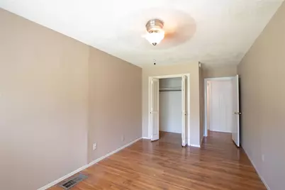 1811 E 39th Street, Austin, TX 78751 - Photo 20
