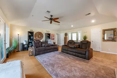 604 Rolling Green Drive, Lakeway, TX 78734 - Photo 8