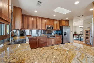 604 Rolling Green Drive, Lakeway, TX 78734 - Photo 16