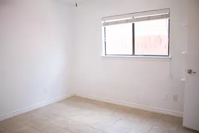 2013 Yaupon Trail, Round Rock, TX 78664 - Photo 16