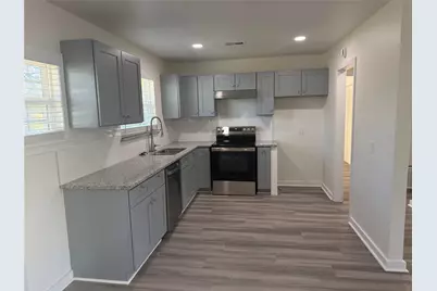 8515 Burrell Drive, Austin, TX 78757 - Photo 6