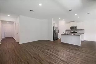 10724 Steinbeck Dr, Austin, TX 78747 - Photo 4