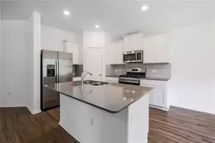 10724 Steinbeck Dr, Austin, TX 78747 - Photo 6