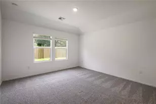 10724 Steinbeck Dr, Austin, TX 78747 - Photo 12