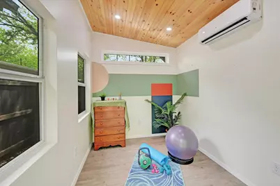 5704 Gloucester Lane #B, Austin, TX 78723 - Photo 20