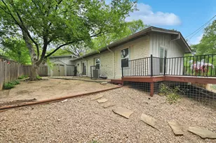 5704 Gloucester Ln, Austin, TX 78723 - Photo 16