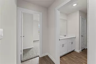 375 Elkins Pr Dr, Lockhart, TX 78644 - Photo 4