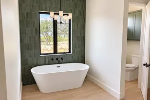 682 Evergreen Cir, Round Mountain, TX 78663 - Photo 12