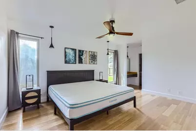 9513 Braeburn Glen, Austin, TX 78729 - Photo 8