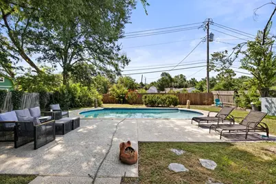 9513 Braeburn Glen, Austin, TX 78729 - Photo 12
