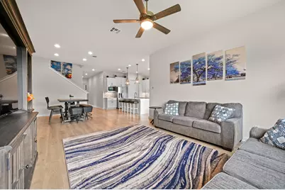 698 Coyote Creek Way, Kyle, TX 78640 - Photo 10