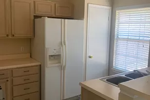 1507 Parkwood Dr, Leander, TX 78641 - Photo 4