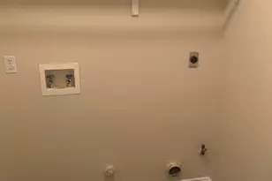 1507 Parkwood Dr, Leander, TX 78641 - Photo 10