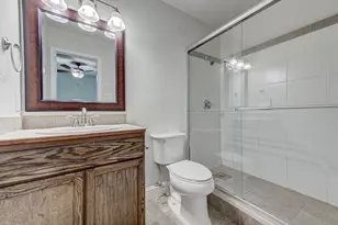 1711 Cricket Hollow Dr, Austin, TX 78758 - Photo 12