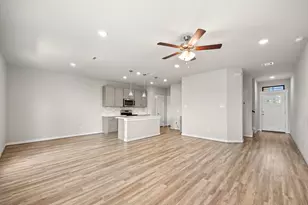 441 Fieldwood Dr, Buda, TX 78610 - Photo 6