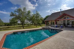 1050 Twisted Oak Dr, Horseshoe Bay, TX 78657 - Photo 16