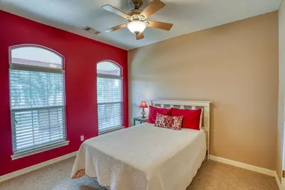 1050 Twisted Oak Drive, Horseshoe Bay, TX 78657 - Photo 12