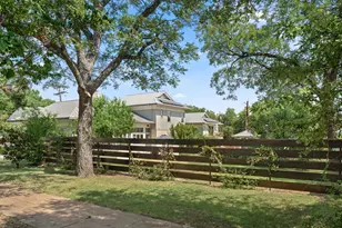3015 Washington Square, Austin, TX 78705 - Photo 4