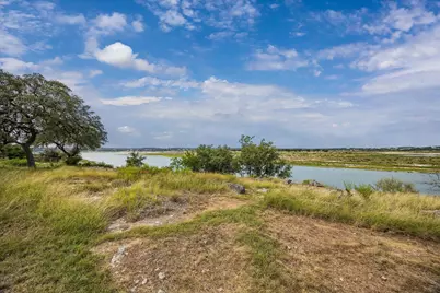 742 Park Shores, Canyon Lake, TX 78133 - Photo 4