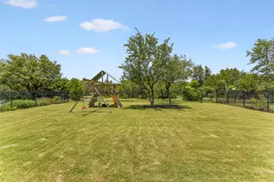 441 Jacksdaw Dr, Austin, TX 78737 - Photo 30