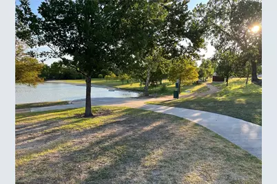 1401 Dragon Drive, Round Rock, TX 78681 - Photo 30