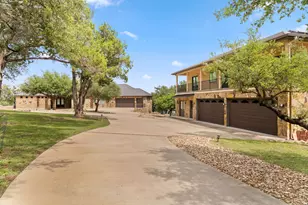 128 Carol Cove, Spicewood, TX 78669 - Photo 8