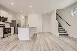 605 W South St, Leander, TX 78641 - Photo 20