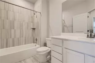 605 W South St, Leander, TX 78641 - Photo 32