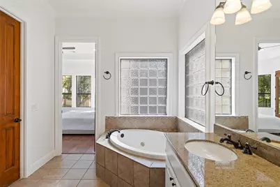 41 Tiburon Drive, The Hills, TX 78738 - Photo 16