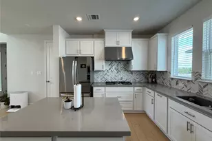 437 Leeward Pass, Leander, TX 78641 - Photo 10