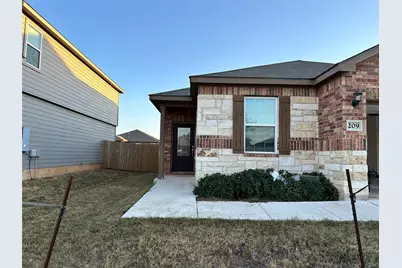 209 Capital Hill View, Liberty Hill, TX 78642 - Photo 2