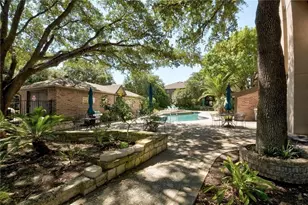 7685 Northcross Dr, Austin, TX 78757 - Photo 18