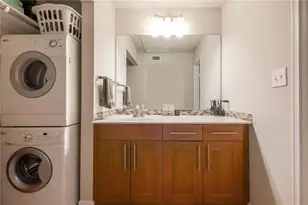 7685 Northcross Dr, Austin, TX 78757 - Photo 14
