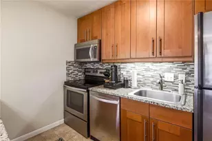 7685 Northcross Dr, Austin, TX 78757 - Photo 10