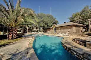 7685 Northcross Dr, Austin, TX 78757 - Photo 22