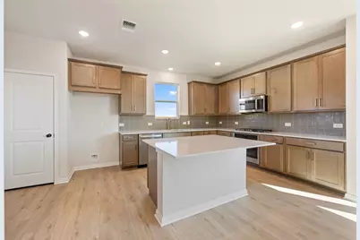 200 Clover Bend, Liberty Hill, TX 78642 - Photo 6