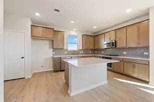 200 Clover Bnd, Liberty Hill, TX 78642 - Photo 6