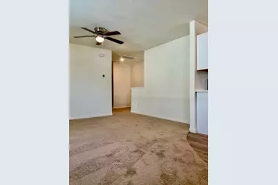 2002 W 2nd Street #602, Taylor, TX 76574 - Photo 4