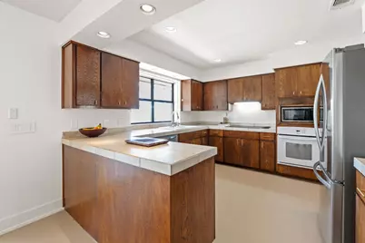 901 Vanguard Street, Lakeway, TX 78734 - Photo 14