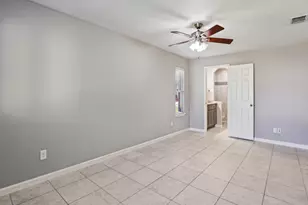1004 Green Meadow Dr, Round Rock, TX 78664 - Photo 12