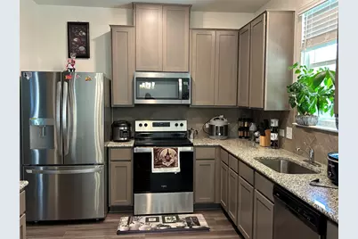 420 Lt Rusty Drive, Jarrell, TX 76537 - Photo 8