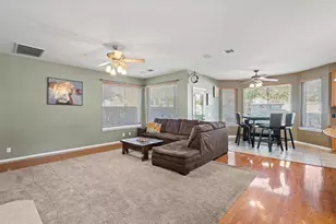 3959 Lord Byron Cir, Round Rock, TX 78664 - Photo 10