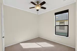 2239 Howry Dr, Georgetown, TX 78626 - Photo 2