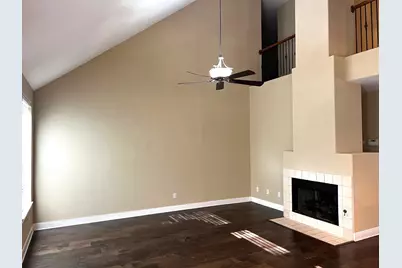 929 N Horton Street, La Grange, TX 78945 - Photo 6