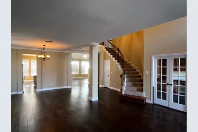 929 N Horton Street, La Grange, TX 78945 - Photo 8