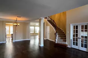 929 N Horton St, La Grange, TX 78945 - Photo 8