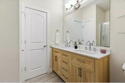 13420 Lyndhurst Street #807, Austin, TX 78729 - Photo 18