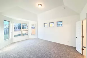 2409 Ambling Trl, Georgetown, TX 78628 - Photo 10