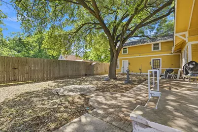1232 Spruce Street, Lockhart, TX 78644 - Photo 36