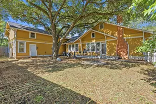 1232 Spruce St, Lockhart, TX 78644 - Photo 38